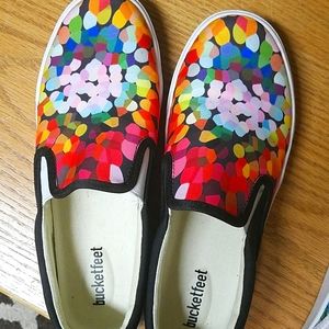 Bucketfeet shoes